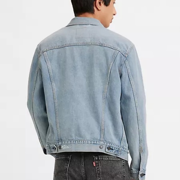 Levi’s trucker denim jean jacket - Picture 3 of 3
